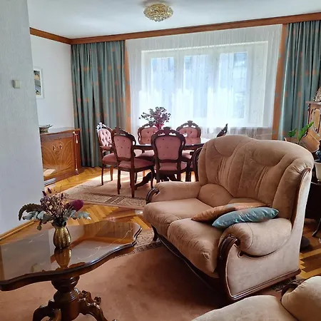 Home B&B Alojamento de Acomodação e Pequeno-almoço Kaunas