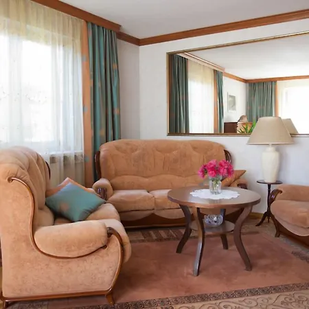 Home B&B Bed & Breakfast