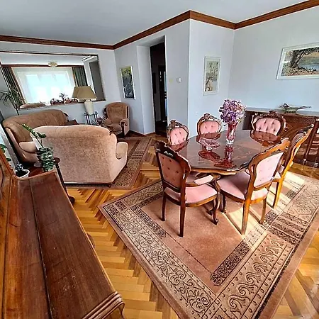 Home B&B 3*