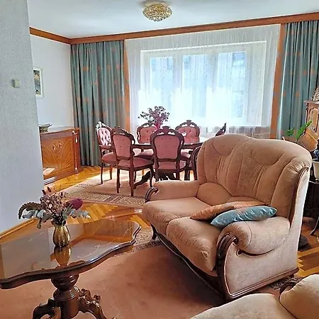 Couette-café Home B&B 3*