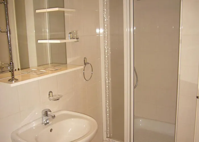 Bed & Breakfast Home B&B